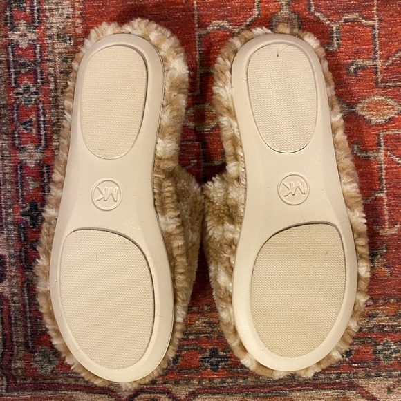 Fuzzy Slippers - Picture 2 of 2